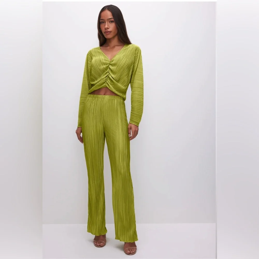 Good American Chartreuse Wide Leg Pants - Picture 1 of 16